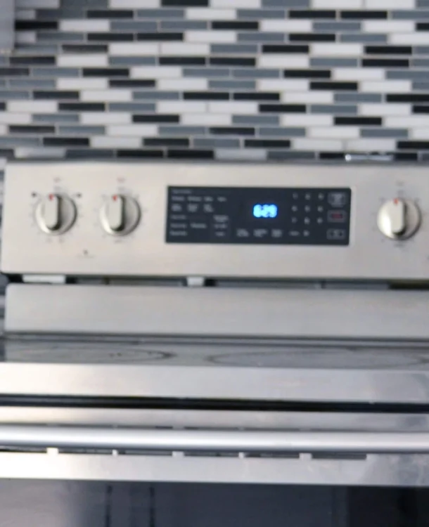 Erica's Kitchen renovation in Ottawa — project photo 01