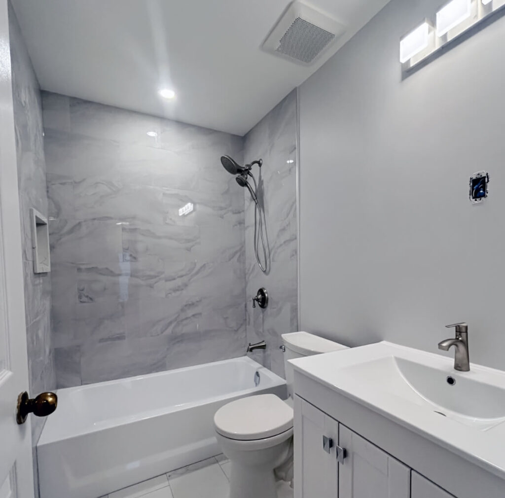 Lisa & Doug's Main Bathroom renovation in Ottawa — project photo 04