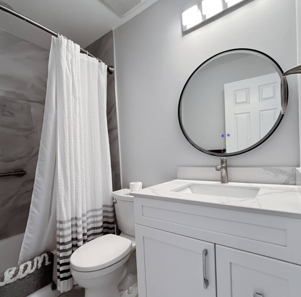 Lisa & Doug's Main Bathroom renovation in Ottawa — project photo 06
