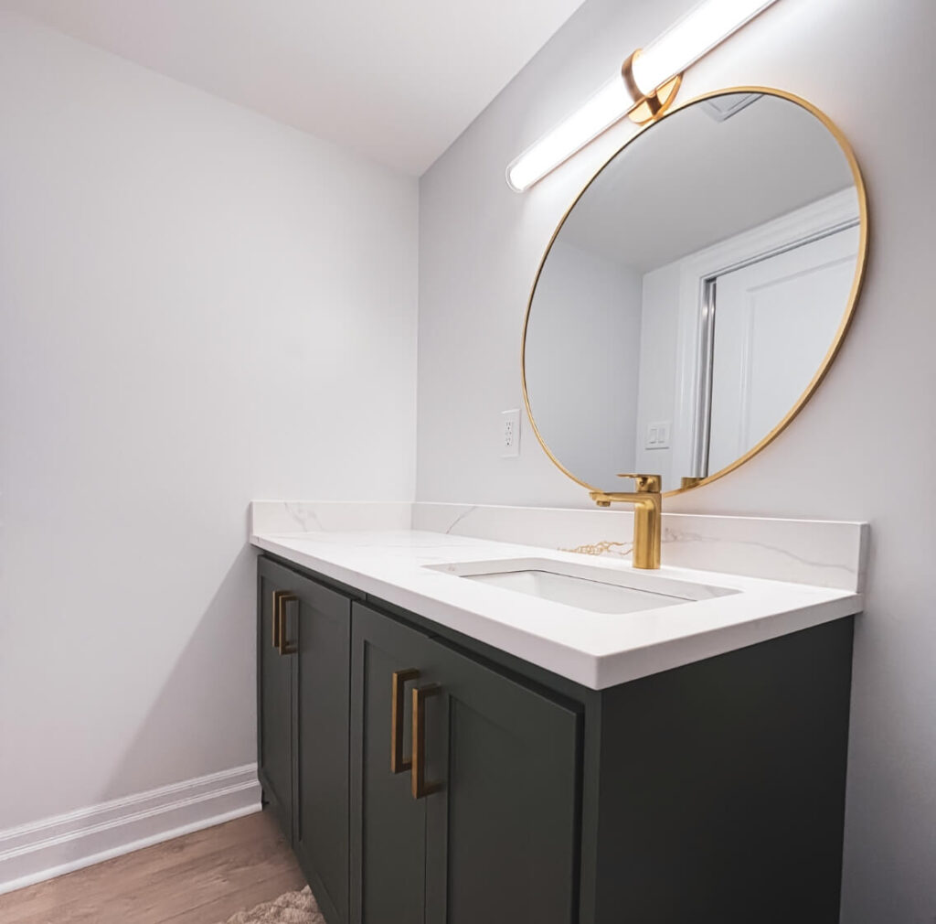 Mildred & Thomas' Basement Bathroom renovation in Ottawa — project photo 07