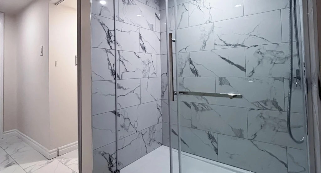 Olivier and Barbara's Basement Bathroom renovation in Ottawa — project photo 07